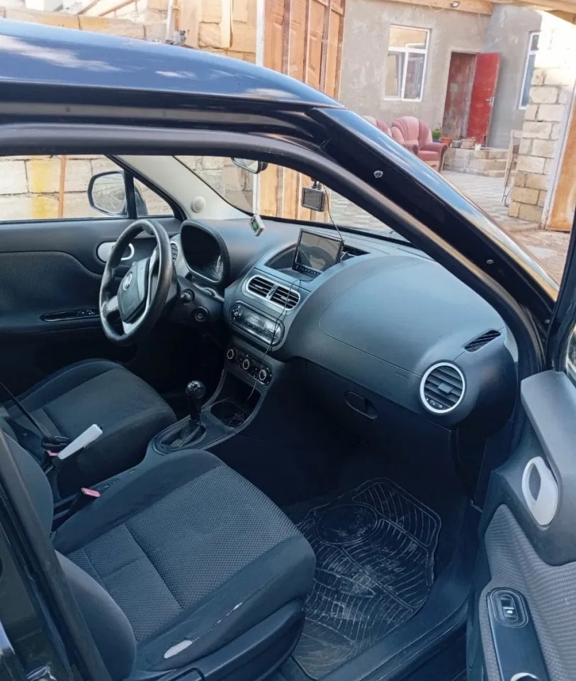 MG 3, 2012 il, 1.3 L, 775 273 km