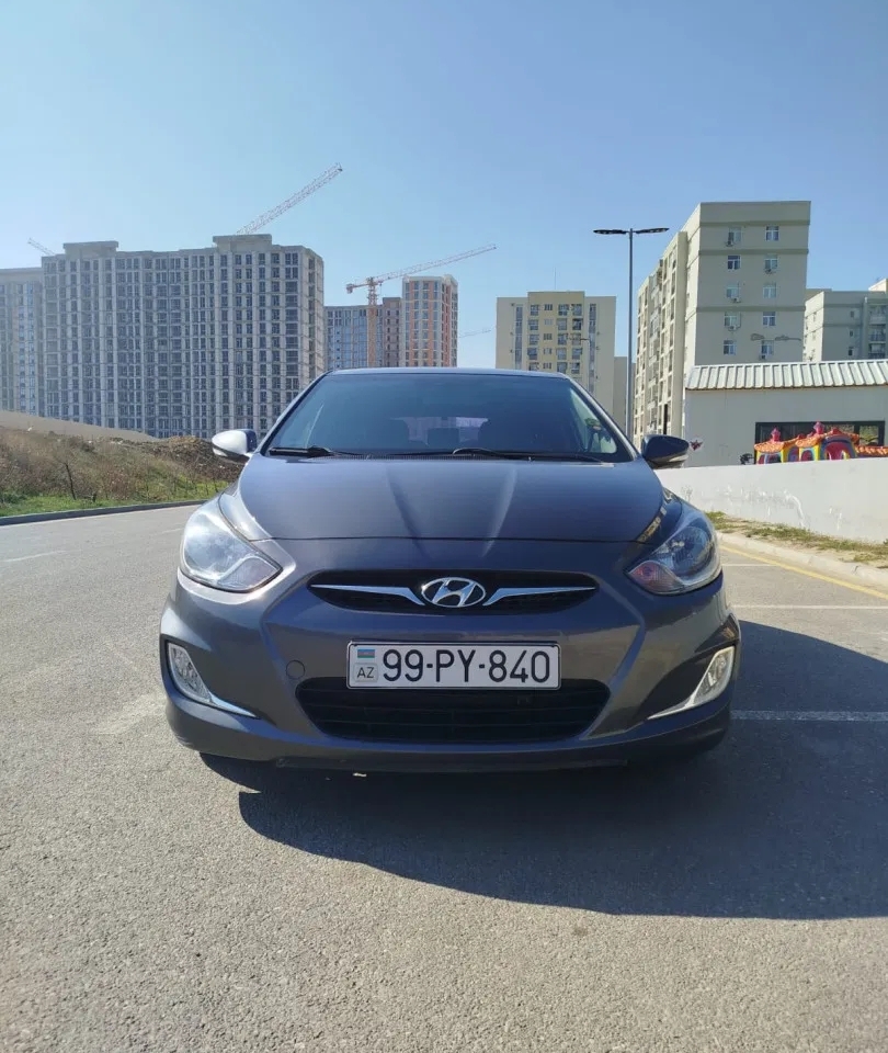 Hyundai Accent, 2011 il, 1.6 L, 236 400 km