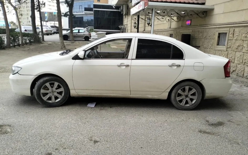 Lifan Foison, 2010 il, 1.6 L, 171 775 km