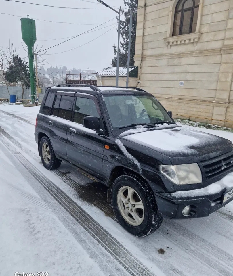 Mitsubishi Pajero, 1999 il, 1.8 L, 252 412 km