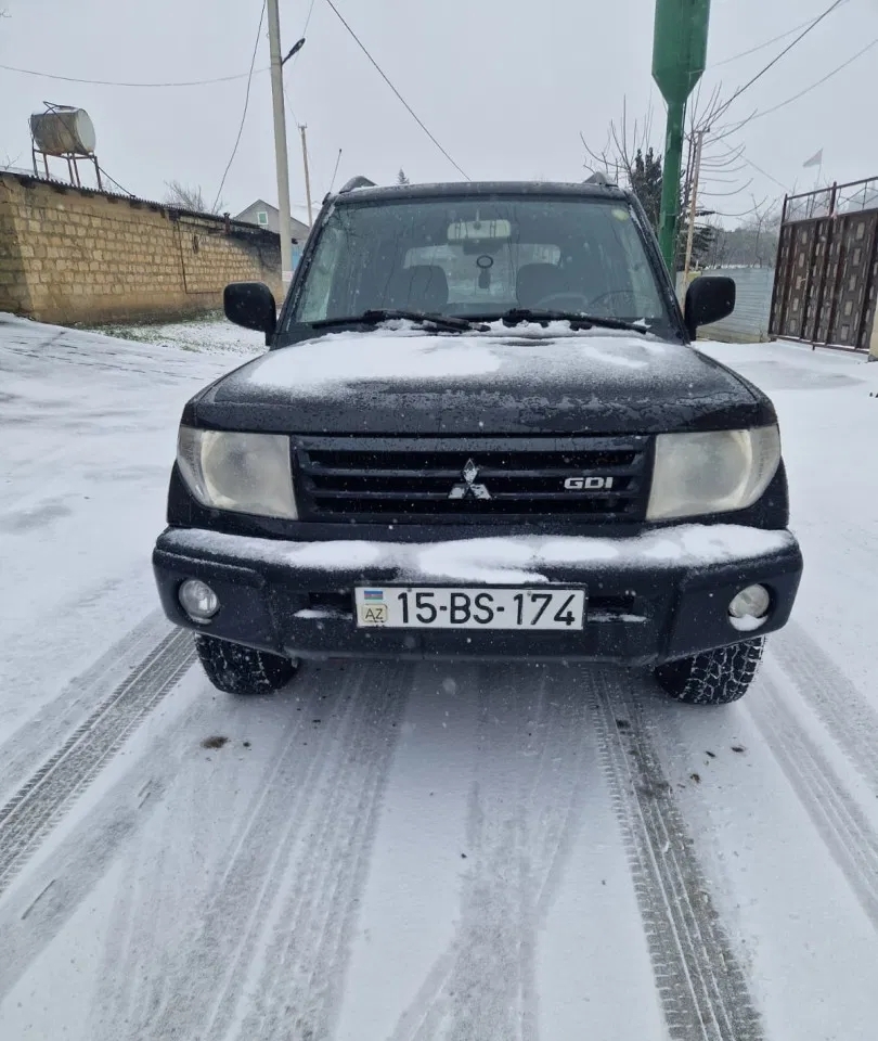 Mitsubishi Pajero, 1999 il, 1.8 L, 252 412 km